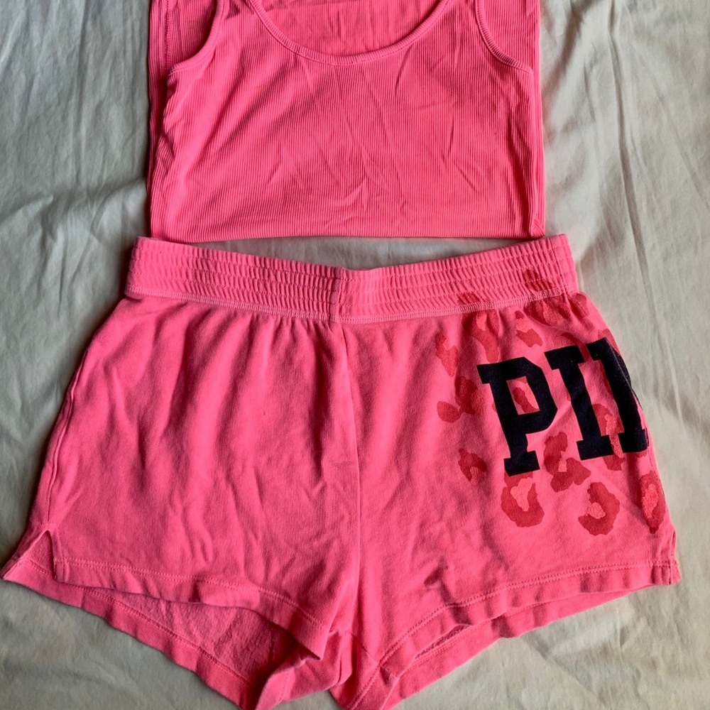 Pink lounge set